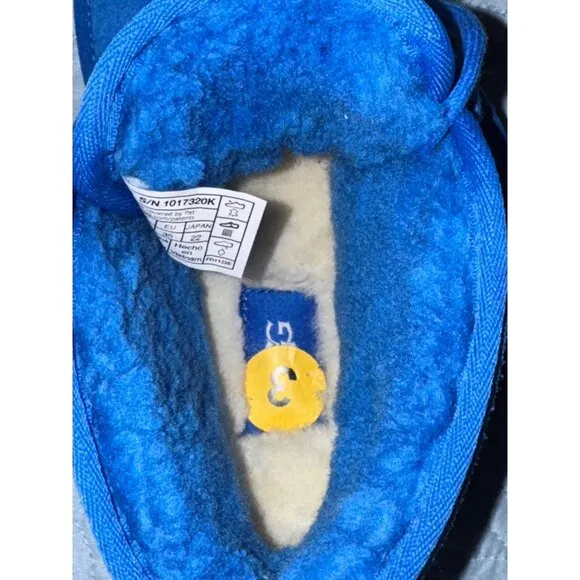 Ugg Boys Blue Suede &amp; Sheepskin Neumel Boots Size 3 Made In Vietnam