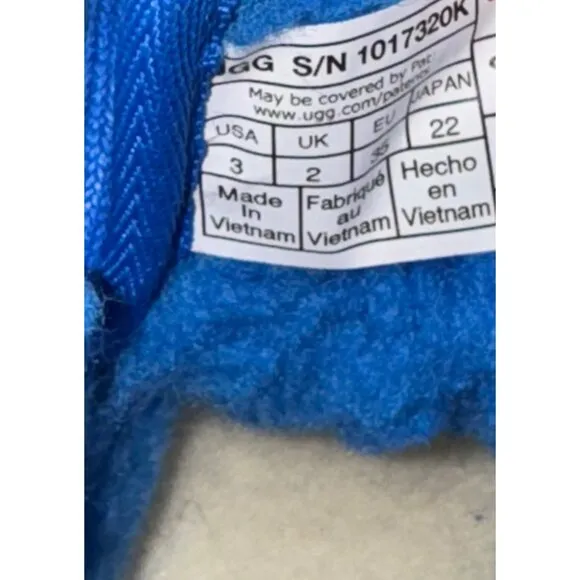 Ugg Boys Blue Suede &amp; Sheepskin Neumel Boots Size 3 Made In Vietnam