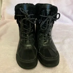 UGG BUTTE II CWR' LACE-UP HIKING BOOTS Size 3Waterproof Outdoors!!