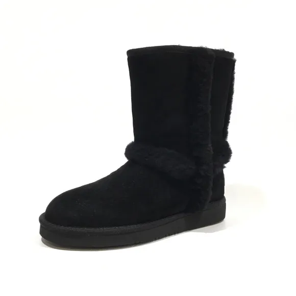 UGG Carter Boots -Water Resistant Black Suede -US 7 -NEW