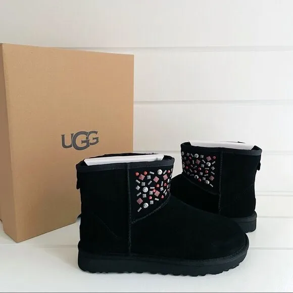 Ugg Classic Genuine Sheepskin Mini II Black Leather Boots With Studs New Size 7