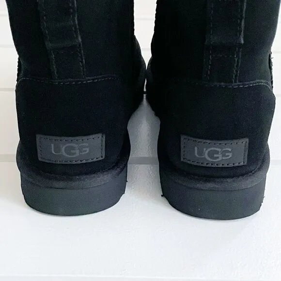 Ugg Classic Genuine Sheepskin Mini II Black Leather Boots With Studs New Size 7