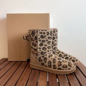 UGG Classic Short II Leopard Print Boots USA Women Size 7/UK 5/EU 38