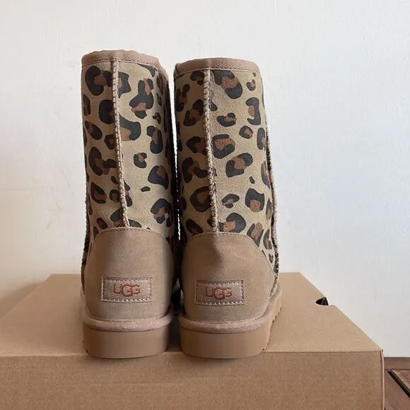 UGG Classic Short II Leopard Print Boots USA Women Size 7/UK 5/EU 38