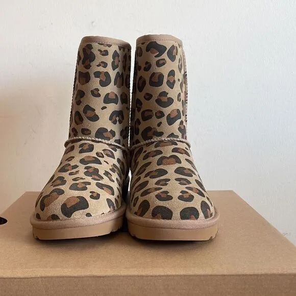 UGG Classic Short II Leopard Print Boots USA Women Size 7/UK 5/EU 38