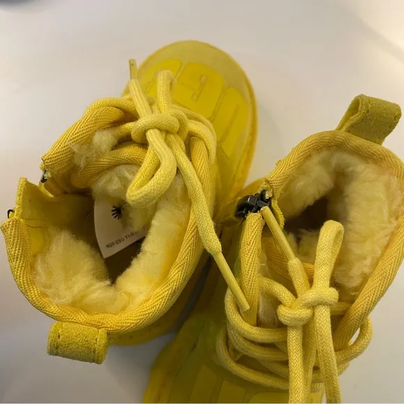 UGG Classic Toddler Neumel II Suede Boots Samba Yellow Winter Wool Chukka Kids 7