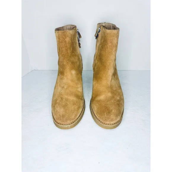 UGG Corinne Suede Ankle Boots Lace Up Heel Tan Brown Leather Size 8 EUC