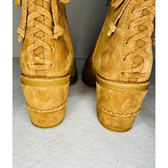 UGG Corinne Suede Ankle Boots Lace Up Heel Tan Brown Leather Size 8 EUC