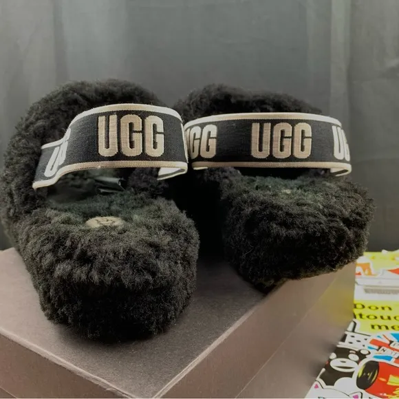 UGG Fluff Yeah Fur Slippers Size 9 Women's