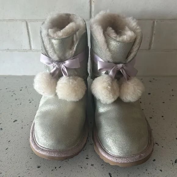 UGG Gita Pom Pom Girl's Metallic Gold Pink Leather Shearling Boots Size 6 Youth