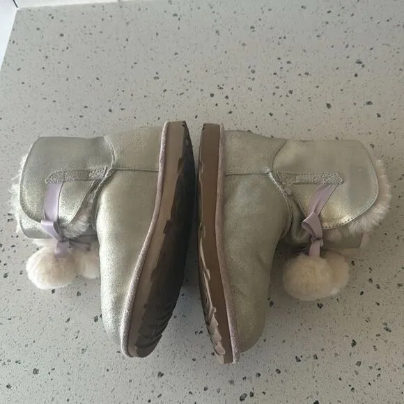 UGG Gita Pom Pom Girl's Metallic Gold Pink Leather Shearling Boots Size 6 Youth