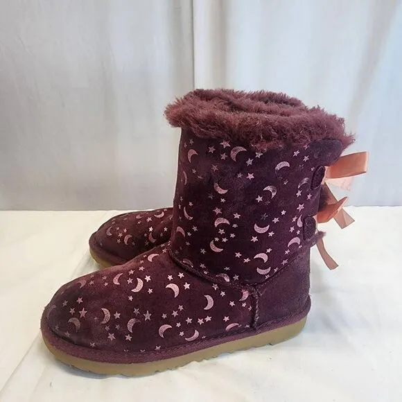 UGG Junior Bailey Bow Moon And Stars Boots Wild Grape Size 4