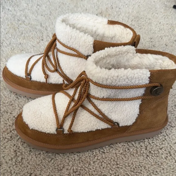 Ugg Koolaburra Michon Mini Suede Ankle Boots Shoes