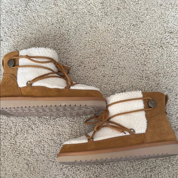 Ugg Koolaburra Michon Mini Suede Ankle Boots Shoes