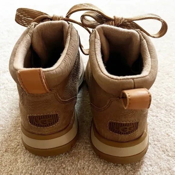Ugg Lakesider Ankle Sneaker Boots in Chesnut Leather Sz 5