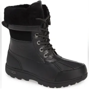 UGG little Kids Butte II waterproof winter Boots unisex size 2