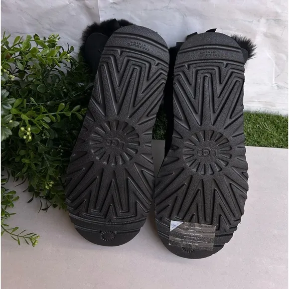 UGG Mini Bailey Bow II black Women SIZE 8 new