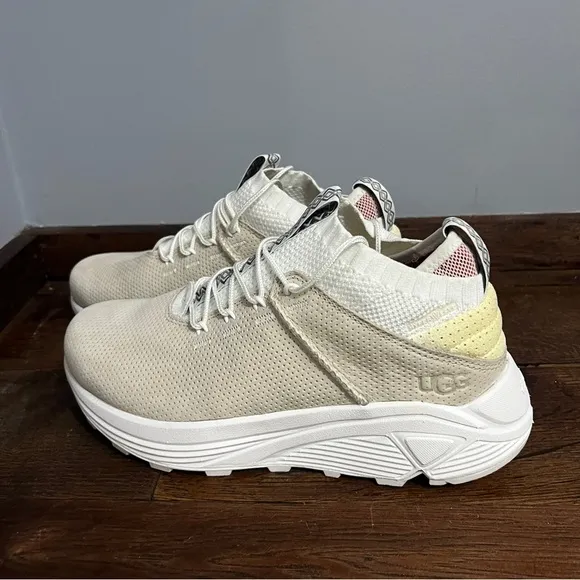 UGG Miwo Sport High Hyperweave Trainer beige Shoes Vibram  Men’s Sz 7