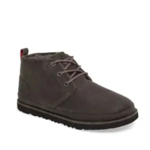 UGG Neumal chukka boots men’s size 11 gray leather waterproof lace up