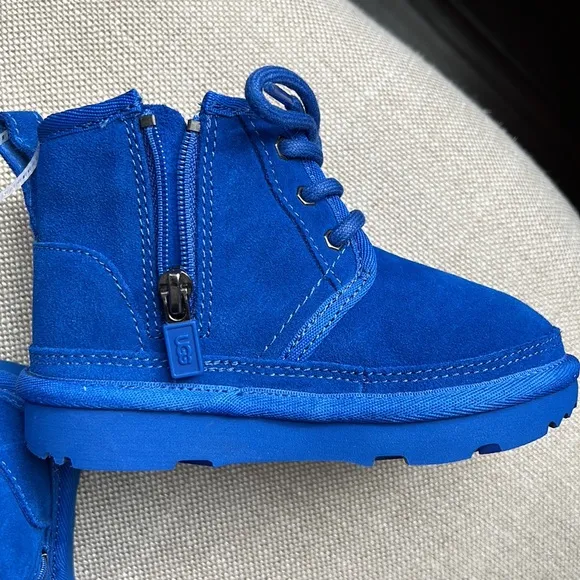 UGG Neumel II Boots blue toddler boy or girl