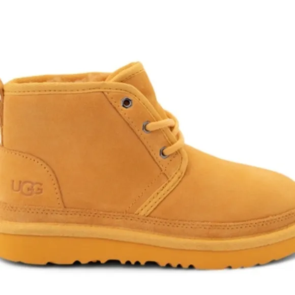 Ugg Neumel II Chukka Boot - Little Kid / Big Kid Brand new
