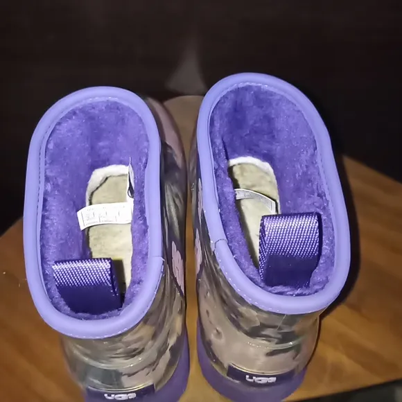 UGG Purple &amp; Pink Classic Clear Mini Marble Waterproof Pull-On Boot Booties Sz 9