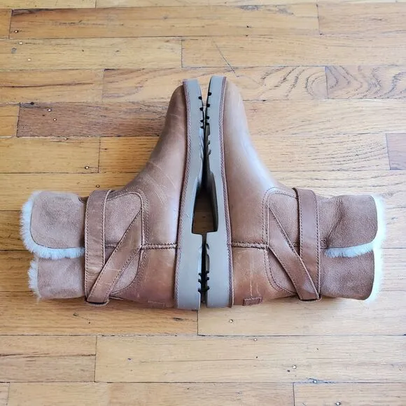 Ugg Romley Buckle Ankle Boots Tan Leather Round Toe Sheepskin Lining Boho Hippie