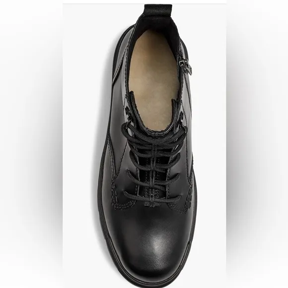 UGG Sidnee Waterproof platform combat boots