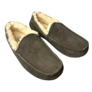 UGG SLIPPPERS MEN'S SHOES SIZE 9