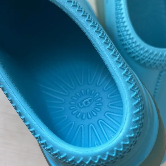 UGG toddler Tasman sport slip on shoes