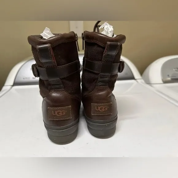 UGG waterproof Kesey Women's Boots Size 8 Brown Leather Sheepskin Lined