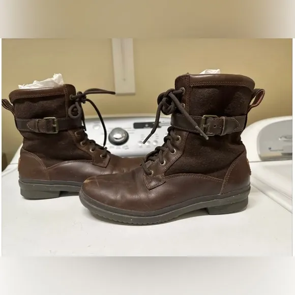 UGG waterproof Kesey Women's Boots Size 8 Brown Leather Sheepskin Lined