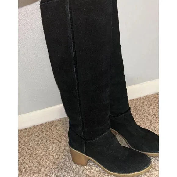 UGG Women Kasen Tall Waterproof Sheepskin Lined Black Suede Heel Boots‎ size 7