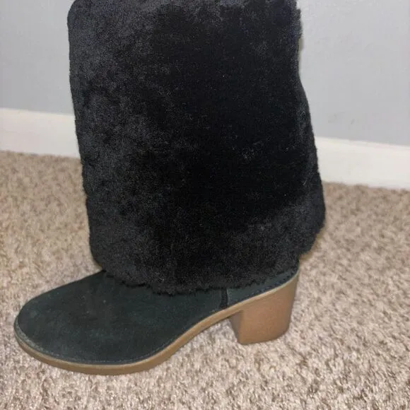 UGG Women Kasen Tall Waterproof Sheepskin Lined Black Suede Heel Boots‎ size 7