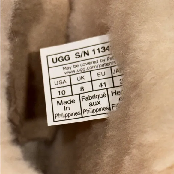 UGG Women's Classic Mini Side Logo II Boot 1134962 - SIZE 10- Chestnut
