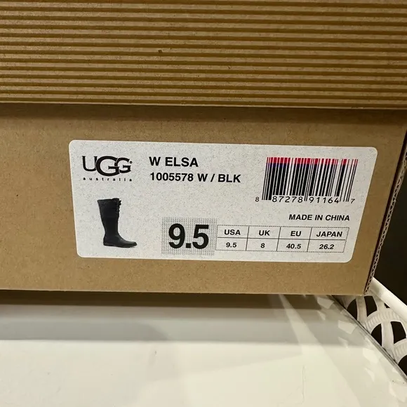 UGG Women’s Elsa Black Boots Size 9.5