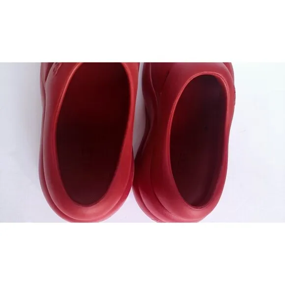 Ugg Women's Sport Yeah Clog Shoes Red Size 10 Stacked Platform  Casual Leisure