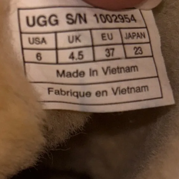 UGG Women's Tan Boots with Bows