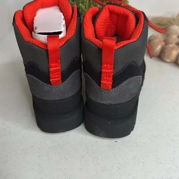 Ugg WOMENS UGG HIGHLAND HI HERITAGE BOOTS Sz 6