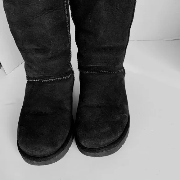 UGG Women's Classic Tall II Suede Boot Black Sz 7