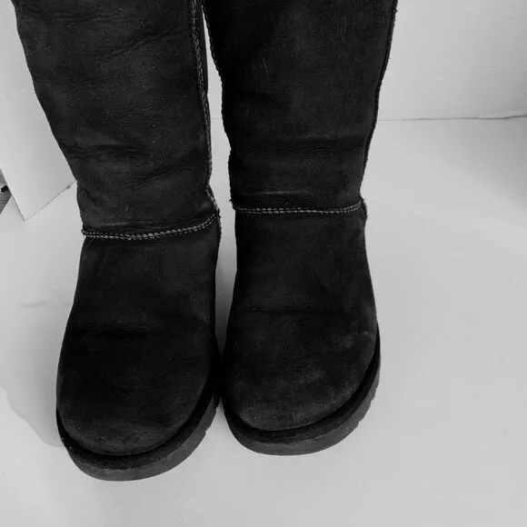 UGG Women's Classic Tall II Suede Boot Black Sz 7