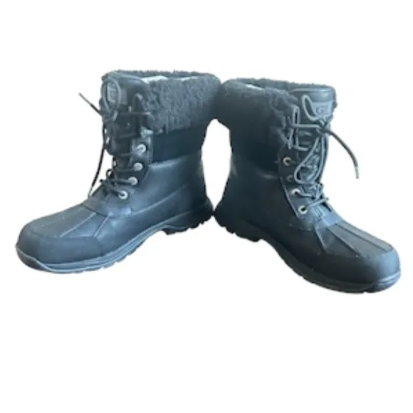 UGGS Men’s Waterproof Butte Black Boots Size 10 Duck Toe Wool Lining Lace Up