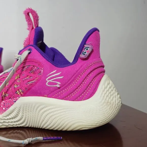 Under Armour Curry Flow 9 Sesame Street Pink Abby Cadabby Youth Size 4