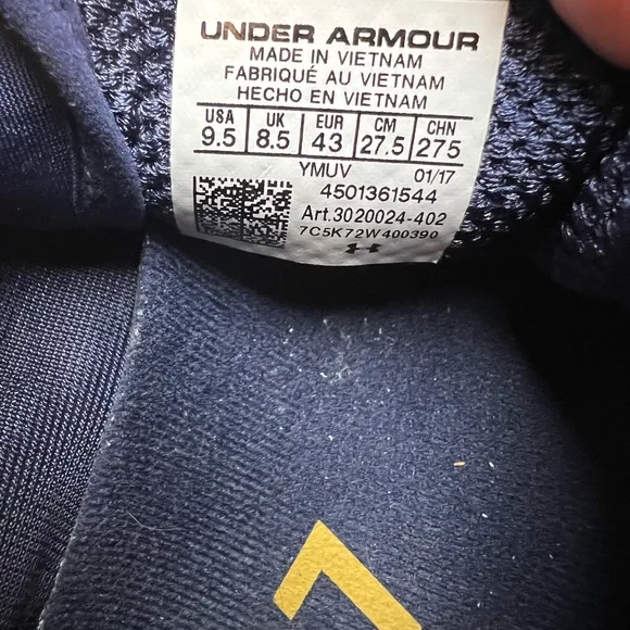 Under Armour Notre Dame‎ Team Charged Bandit 3 Shoes - 9.5