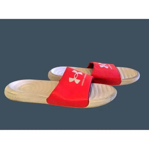 UNDER ARMOUR- SLIP-ON WHITE/RED SIZE 9
