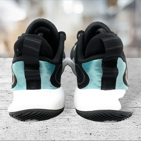Under Armour Spawn5 IR Iridescent Black Teal Men's‎ Size 10.5 Shoes 3027174-001