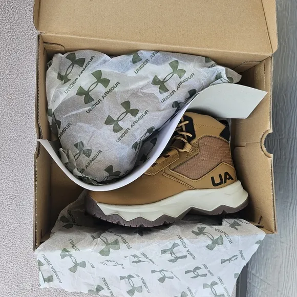 Under Armour Stellar G2 6&quot; Tactical Boots Hiking Youth Size 4 Brown Outdoor