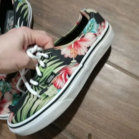 Vans 6 tropical sneakers floral Hawaiian vacation beach nautical skater shoes