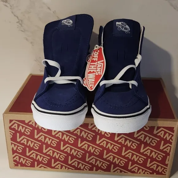 Vans &quot;Off the Wall&quot; Sk8-Hi Shoes