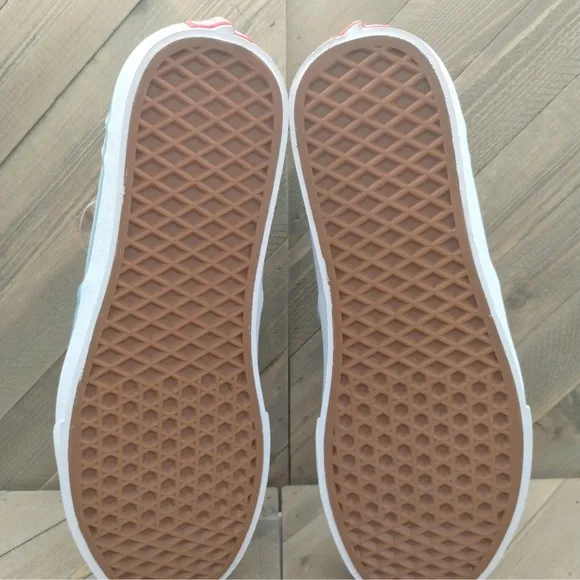 Vans Asher Slip On Casual Sneakers Mens Size 10.5 Baby Blue White Skateboarding